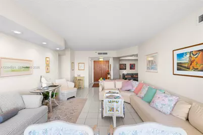 20281 E Country Club Dr #403, Aventura, FL 33180 - Photo 19