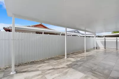 10124 NW 127th Ter, Hialeah Gardens, FL 33018 - Photo 31