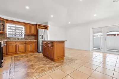 10124 NW 127th Ter, Hialeah Gardens, FL 33018 - Photo 23
