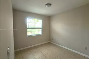4146 NE 26th St, Homestead, FL 33033 - Photo 11