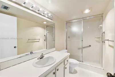 5550 NW 44th St #417B, Lauderhill, FL 33319 - Photo 9