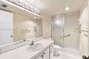 5550 NW 44th St, Lauderhill, FL 33319 - Photo 9
