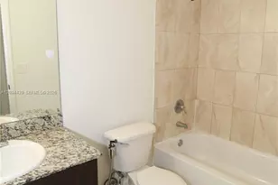 6001 NW 182nd Ln, Hialeah, FL 33015 - Photo 9