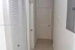 6001 NW 182nd Ln, Hialeah, FL 33015 - Photo 3