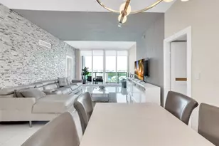 100 Bayview Dr, Sunny Isles Beach, FL 33160 - Photo 7