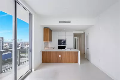 1400 Biscayne Blvd #2502, Miami, FL 33132 - Photo 3