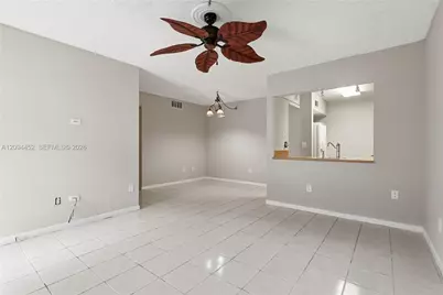 2655 W 67th Pl #14-13, Hialeah, FL 33016 - Photo 7