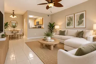 2655 W 67th Pl, Hialeah, FL 33016 - Photo 11