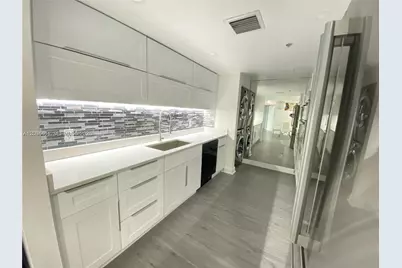 500 NE 29th St #608, Miami, FL 33137 - Photo 9