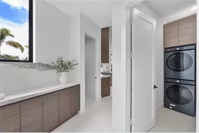 350 Circle Dr, Pompano Beach, FL 33062 - Photo 33