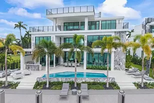 350 Circle Dr, Pompano Beach, FL 33062 - Photo 9
