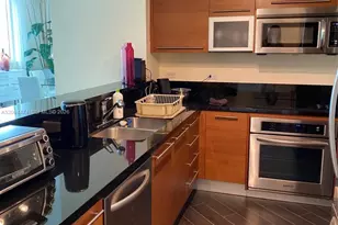 253 NE 2nd St, Miami, FL 33132 - Photo 5