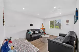 460 NE 211th Terrace, Miami, FL 33179 - Photo 17