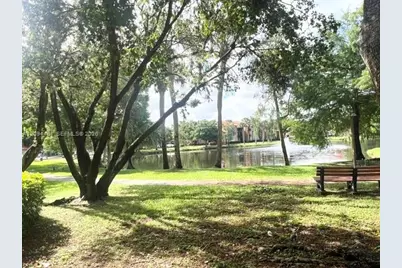 10733 Cleary Blvd #112, Plantation, FL 33324 - Photo 5