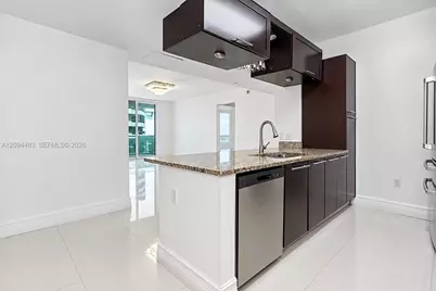 951 Brickell Ave #605, Miami, FL 33131 - Photo 11