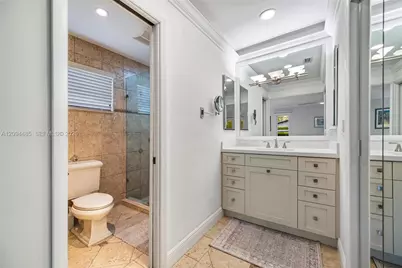 20011 NE 25th Ave, Miami, FL 33180 - Photo 29