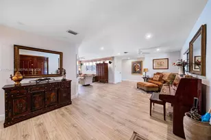 20011 NE 25th Ave, Miami, FL 33180 - Photo 11