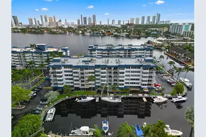 16565 NE 26th Ave #4D, North Miami Beach, FL 33160 - Photo 1