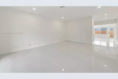 5133 NE 18th Ter #5133, Fort Lauderdale, FL 33308 - Photo 5