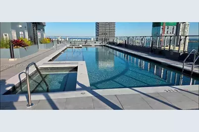 121 NE 5th St #306, Miami, FL 33132 - Photo 15