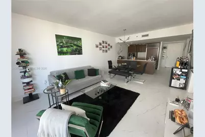 475 Brickell Ave #2114, Miami, FL 33131 - Photo 11