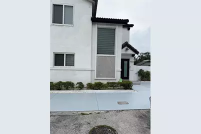 12694 NW 8th Trl, Miami, FL 33182 - Photo 3