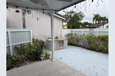 12694 NW 8th Trl, Miami, FL 33182 - Photo 27