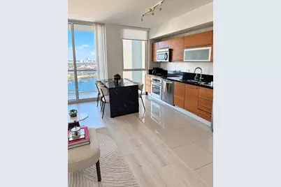 253 NE 2nd St #3307, Miami, FL 33132 - Photo 7