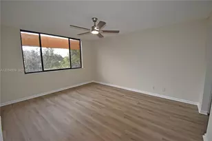 8592 W Sunrise Blvd, Plantation, FL 33322 - Photo 11
