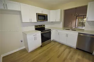 8592 W Sunrise Blvd, Plantation, FL 33322 - Photo 1