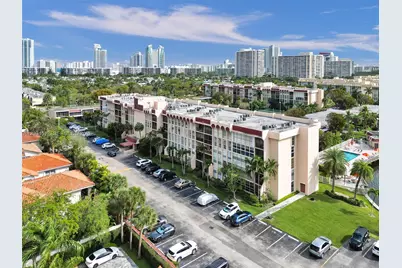 2001 Atlantic Shores Blvd #419, Hallandale Beach, FL 33009 - Photo 31