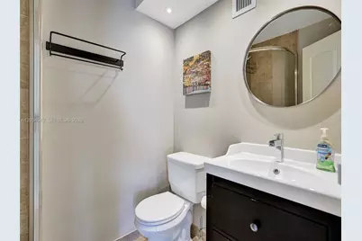 2001 Atlantic Shores Blvd #419, Hallandale Beach, FL 33009 - Photo 5