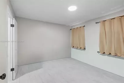 2934 NW 94th St #2934, Miami, FL 33147 - Photo 13