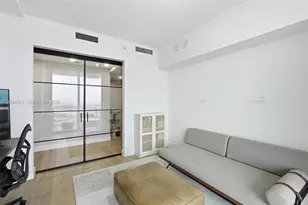 244 Biscayne Blvd, Miami, FL 33132 - Photo 29