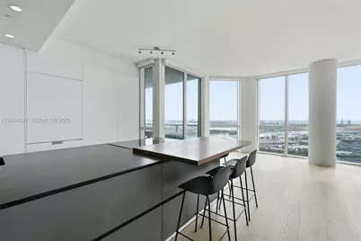 244 Biscayne Blvd #4103, Miami, FL 33132 - Photo 7