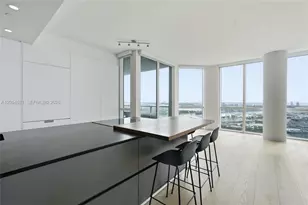 244 Biscayne Blvd, Miami, FL 33132 - Photo 7
