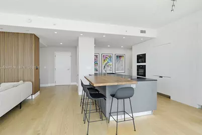 244 Biscayne Blvd #4103, Miami, FL 33132 - Photo 11