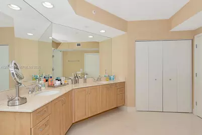 2821 N Ocean Blvd #703S, Fort Lauderdale, FL 33308 - Photo 25