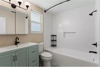 7504 Viscaya Cir, Margate, FL 33063 - Photo 37