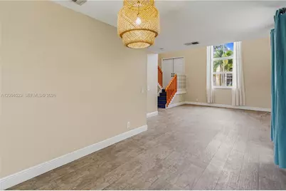 7504 Viscaya Cir, Margate, FL 33063 - Photo 13