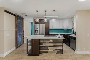 7504 Viscaya Cir, Margate, FL 33063 - Photo 23