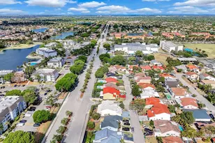 8574 SW 211th Terrace, Cutler Bay, FL 33189 - Photo 47