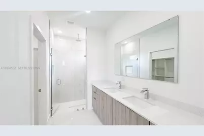 733 Alee St E, Lehigh Acres, FL 33467 - Photo 21