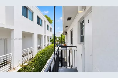 951 Jefferson Ave #8, Miami Beach, FL 33139 - Photo 1