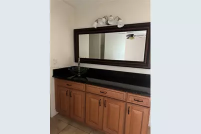 637 Executive Center Dr #N103, West Palm Beach, FL 33401 - Photo 5
