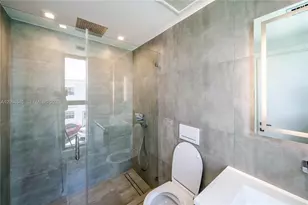 1930 Bay Dr, Miami Beach, FL 33141 - Photo 49