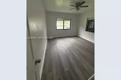 2962 NW 50th St, Miami, FL 33142 - Photo 11