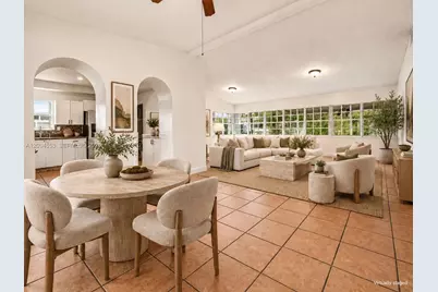 571 NE 172nd St, North Miami Beach, FL 33162 - Photo 7