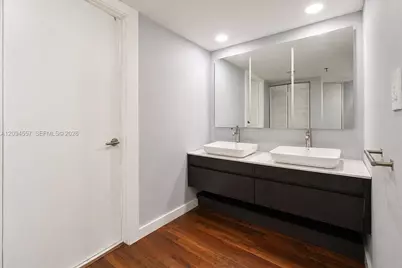 520 Brickell Key Dr #A1113, Miami, FL 33131 - Photo 13