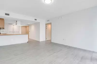 1000 Brickell Plaza #2304, Miami, FL 33131 - Photo 7
